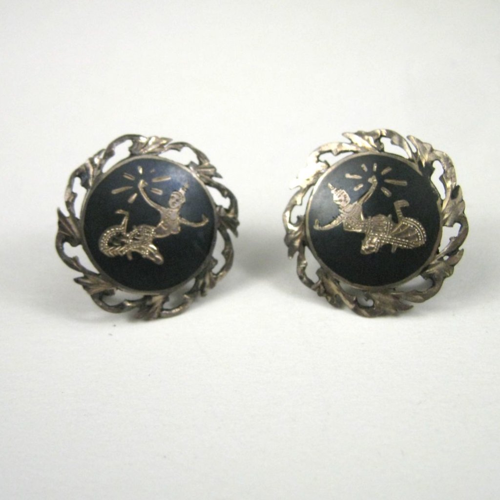 Vintage Sterling Silver Siam Niello Screwback Earrings 1950s 60$